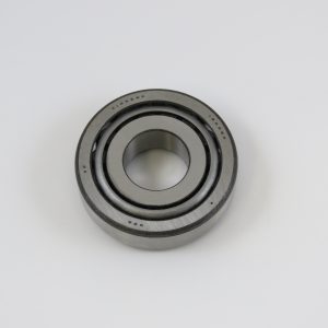 Differential pinion bearing & race: front  (begin E-21008)