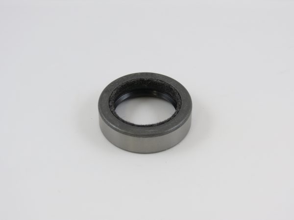 Oil seal: transmission rear  (E-11001 - E-28705)
