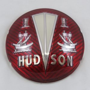 Grille medallion: Hudson