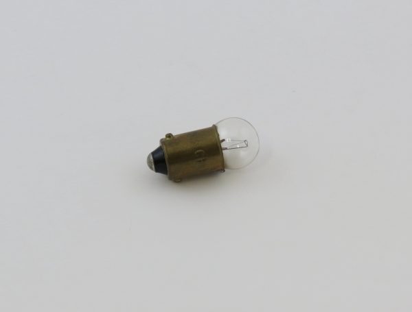Bulb: speedometer light (bayonet base)